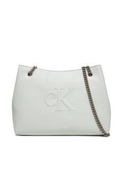 Calvin Klein Jeans Torebka Sculpted Chain Shoulder Bag LV04K3163G Szary ze sklepu MODIVO w kategorii Torebki damskie - zdjęcie 184218811