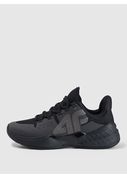 Męskie buty halowe 4F Destroyer 4FRSS25FSPOM165 - czarne ze sklepu Sportstylestory.com w kategorii Buty sportowe męskie - zdjęcie 184221294