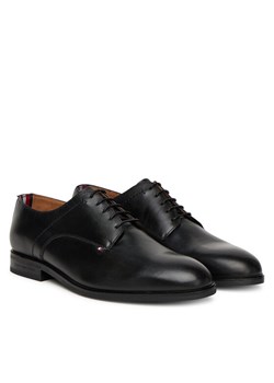 Tommy Hilfiger Półbuty Hilfiger Thunit FM0FM05533 Czarny ze sklepu MODIVO w kategorii Buty eleganckie męskie - zdjęcie 184222592