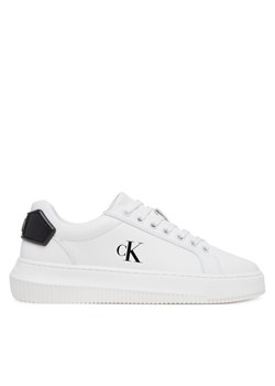 Calvin Klein Jeans Sneakersy Chunky Cupsole Ru Patch Lth Wn YW0YW01846 Biały ze sklepu MODIVO w kategorii Buty sportowe damskie - zdjęcie 184227943