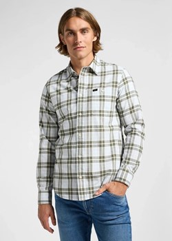 LEE MĘSKA KOSZULA LEESURE SHIRT OLIVE GROVE ECRU PLAI 112363691 ze sklepu YouNeedit.pl w kategorii Koszule męskie - zdjęcie 184229071