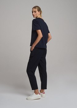 Spodnie joggers w prążki ze sklepu Diverse w kategorii Spodnie damskie - zdjęcie 184229443