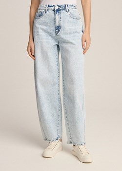 Jeansy carrot leg z wysokim stanem ze sklepu Diverse w kategorii Jeansy damskie - zdjęcie 184229690