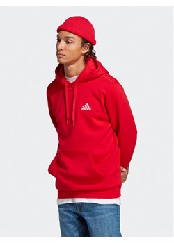 adidas Bluza Essentials Fleece Hoodie H47018 Czerwony Regular Fit ze sklepu MODIVO w kategorii Bluzy męskie - zdjęcie 184233511