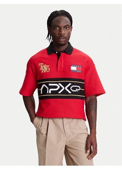 Tommy Hilfiger Polo F1 Movie Race Day MW0MW41393 Czerwony Relaxed Fit ze sklepu MODIVO w kategorii T-shirty męskie - zdjęcie 184235190
