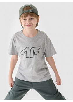 Chłopięcy t-shirt z nadrukiem 4F 4FJWMM00TTSHM2331 - szary ze sklepu Sportstylestory.com w kategorii T-shirty chłopięce - zdjęcie 184236370