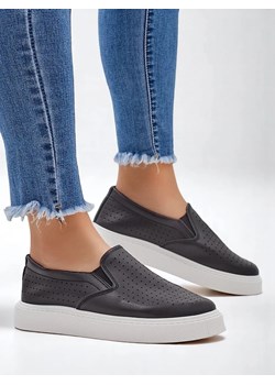 Royalfashion Ażurowe damskie półbuty slip on Emillia ze sklepu royalfashion.pl w kategorii Półbuty damskie - zdjęcie 184238263