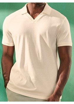 Sinsay - Koszulka polo z dekoltem w serek - kremowy ze sklepu Sinsay w kategorii T-shirty męskie - zdjęcie 184246522
