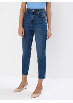 Mohito - Jeansy mom slim PETITE - niebieski ze sklepu Mohito w kategorii Jeansy damskie - zdjęcie 184250423