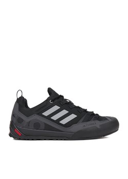 Sneakersy adidas TERREX SWIFT SOLO 2 IE6901 WB Czarny ze sklepu eobuwie.pl w kategorii Buty sportowe męskie - zdjęcie 184255332