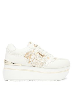 Guess Sneakersy FLTCM8 ELE12 Biały ze sklepu MODIVO w kategorii Buty sportowe damskie - zdjęcie 184255843