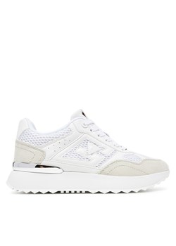Guess Sneakersy FLTKOR ELE12 Biały ze sklepu MODIVO w kategorii Buty sportowe damskie - zdjęcie 184255862