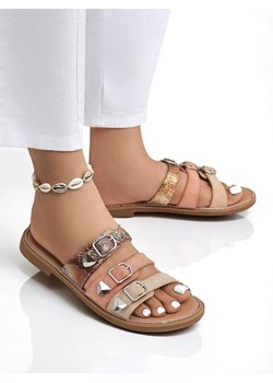 Royalfashion Damskie klapki na płaskiej podeszwie Snake Chic ze sklepu royalfashion.pl w kategorii Klapki damskie - zdjęcie 184256152