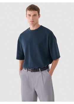 Męski t-shirt basic Outhorn OTHWAW24TTSHM2365 - granatowy ze sklepu Sportstylestory.com w kategorii T-shirty męskie - zdjęcie 184264012