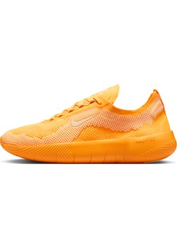 Męskie buty treningowe Nike Free 2025 - Pomarańczowy ze sklepu Nike poland w kategorii Buty sportowe męskie - zdjęcie 184264401