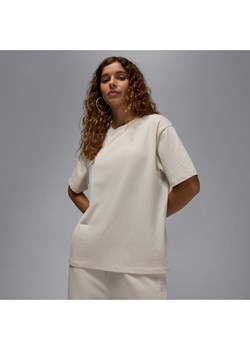 Koszulka damska Jordan Essentials - Brązowy ze sklepu Nike poland w kategorii Bluzki damskie - zdjęcie 184264514