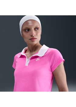 Damska dopasowana koszulka polo w stylu retro - Różowy ze sklepu Nike poland w kategorii Bluzki damskie - zdjęcie 184264740