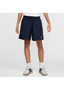 Męskie swobodne spodenki z tkaniny Nike Club - Niebieski ze sklepu Nike poland w kategorii Spodenki męskie - zdjęcie 184264980