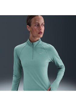 Damska koszulka do biegania z zamkiem 1/4 Dri-FIT Nike Tempo - Zieleń ze sklepu Nike poland w kategorii Bluzki damskie - zdjęcie 184265060