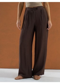 Sinsay - Spodnie wide leg z zakładkami - brązowy ze sklepu Sinsay w kategorii Spodnie damskie - zdjęcie 184276632