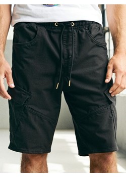 Sinsay - Szorty jeansowe jogger - czarny ze sklepu Sinsay w kategorii Spodenki męskie - zdjęcie 184277261