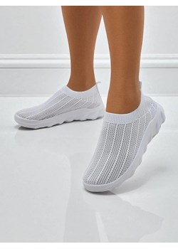 Royalfashion Wsuwane damskie materiałowe buty sportowe Perrey ze sklepu royalfashion.pl w kategorii Buty sportowe damskie - zdjęcie 184283832