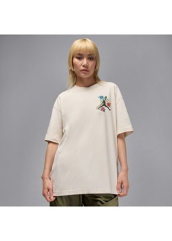 Damski T-shirt oversize z grafiką Jordan Flight - Brązowy ze sklepu Nike poland w kategorii Bluzki damskie - zdjęcie 184284231