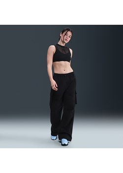 Damskie bojówki z tkaniny o kroju oversize ze średnim stanem Nike Sportswear - Czerń ze sklepu Nike poland w kategorii Spodnie damskie - zdjęcie 184284244