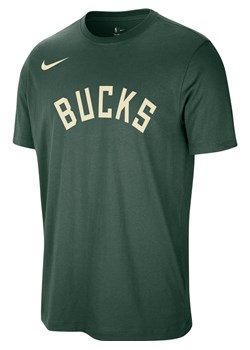 T-shirt męski Nike NBA Milwaukee Bucks Essentials - Zieleń ze sklepu Nike poland w kategorii T-shirty męskie - zdjęcie 184284331