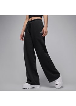 Damskie spodnie z luźnymi nogawkami Jordan Brooklyn Fleece - Czerń ze sklepu Nike poland w kategorii Spodnie damskie - zdjęcie 184284344
