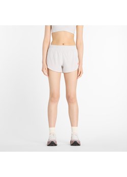 Spodenki damskie New Balance WS51288GYM – szare ze sklepu New Balance Poland w kategorii Szorty - zdjęcie 184289102