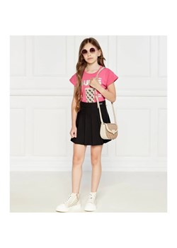 Guess T-shirt | Regular Fit ze sklepu Gomez Fashion Store w kategorii Bluzki dziewczęce - zdjęcie 184297131