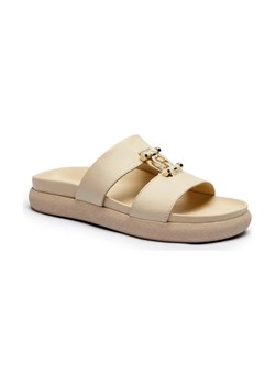 Aigner Skórzane klapki ze sklepu Gomez Fashion Store w kategorii Klapki damskie - zdjęcie 184299070