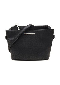 Calvin Klein Torebka na ramię DAILY DRESSED MONO ze sklepu Gomez Fashion Store w kategorii Listonoszki - zdjęcie 184300852