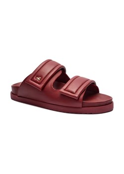Patrizia Pepe Skórzane klapki ze sklepu Gomez Fashion Store w kategorii Klapki damskie - zdjęcie 184301122