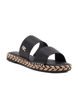 Tommy Hilfiger Skórzane klapki ze sklepu Gomez Fashion Store w kategorii Klapki damskie - zdjęcie 184302193