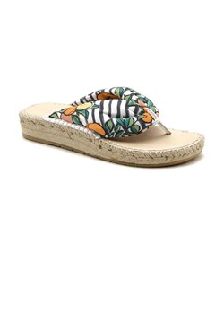 Marc Cain Japonki ze sklepu Gomez Fashion Store w kategorii Klapki damskie - zdjęcie 184303064