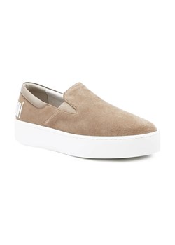 Emporio Armani Skórzane slip on SNK ze sklepu Gomez Fashion Store w kategorii Trampki damskie - zdjęcie 184304041