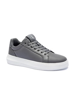 Calvin Klein Jeans Skórzane sneakersy CHUNKY ze sklepu Gomez Fashion Store w kategorii Buty sportowe męskie - zdjęcie 184304611