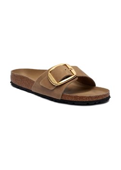 Birkenstock Skórzane klapki Madrid Big Buckle ze sklepu Gomez Fashion Store w kategorii Klapki damskie - zdjęcie 184305740