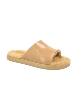 Melissa Obuwie domowe FLUFFY ze sklepu Gomez Fashion Store w kategorii Kapcie damskie - zdjęcie 184307311