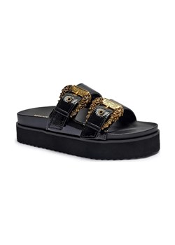 Versace Jeans Couture Klapki ARIZONA ze sklepu Gomez Fashion Store w kategorii Klapki damskie - zdjęcie 184307981