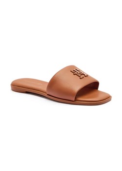 Tommy Hilfiger Skórzane klapki ze sklepu Gomez Fashion Store w kategorii Klapki damskie - zdjęcie 184308481