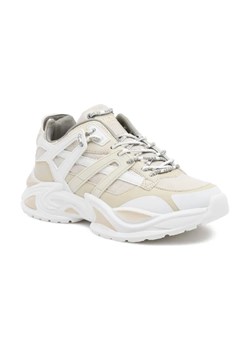 Guess Sneakersy BELLUNA ze sklepu Gomez Fashion Store w kategorii Buty sportowe damskie - zdjęcie 184310203