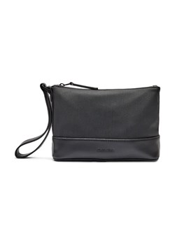 Calvin Klein Kosmetyczka ze sklepu Gomez Fashion Store w kategorii Kosmetyczki męskie - zdjęcie 184310380