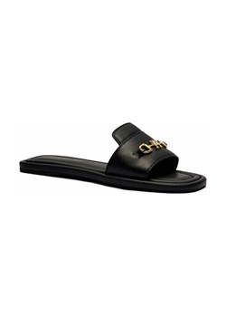 Tommy Hilfiger Skórzane klapki ze sklepu Gomez Fashion Store w kategorii Klapki damskie - zdjęcie 184310804