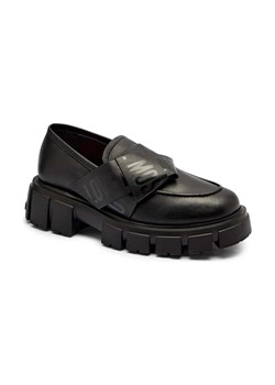 Love Moschino Skórzane loafersy ze sklepu Gomez Fashion Store w kategorii Półbuty damskie - zdjęcie 184311111