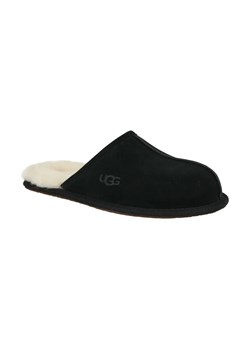 UGG Skórzane obuwie domowe - id: 1151889 - marki UGG - 184311323 UGG Skórzane obuwie domowe ze sklepu Gomez Fashion Store w kategorii Kapcie męskie - zdjęcie 184311323