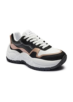 Armani Exchange Sneakersy ze sklepu Gomez Fashion Store w kategorii Buty sportowe damskie - zdjęcie 184313783
