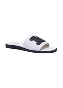 Max Mara Leisure Klapki GENE | z dodatkiem skóry ze sklepu Gomez Fashion Store w kategorii Klapki damskie - zdjęcie 184313952